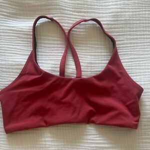 Vuori Yosemite sports bra